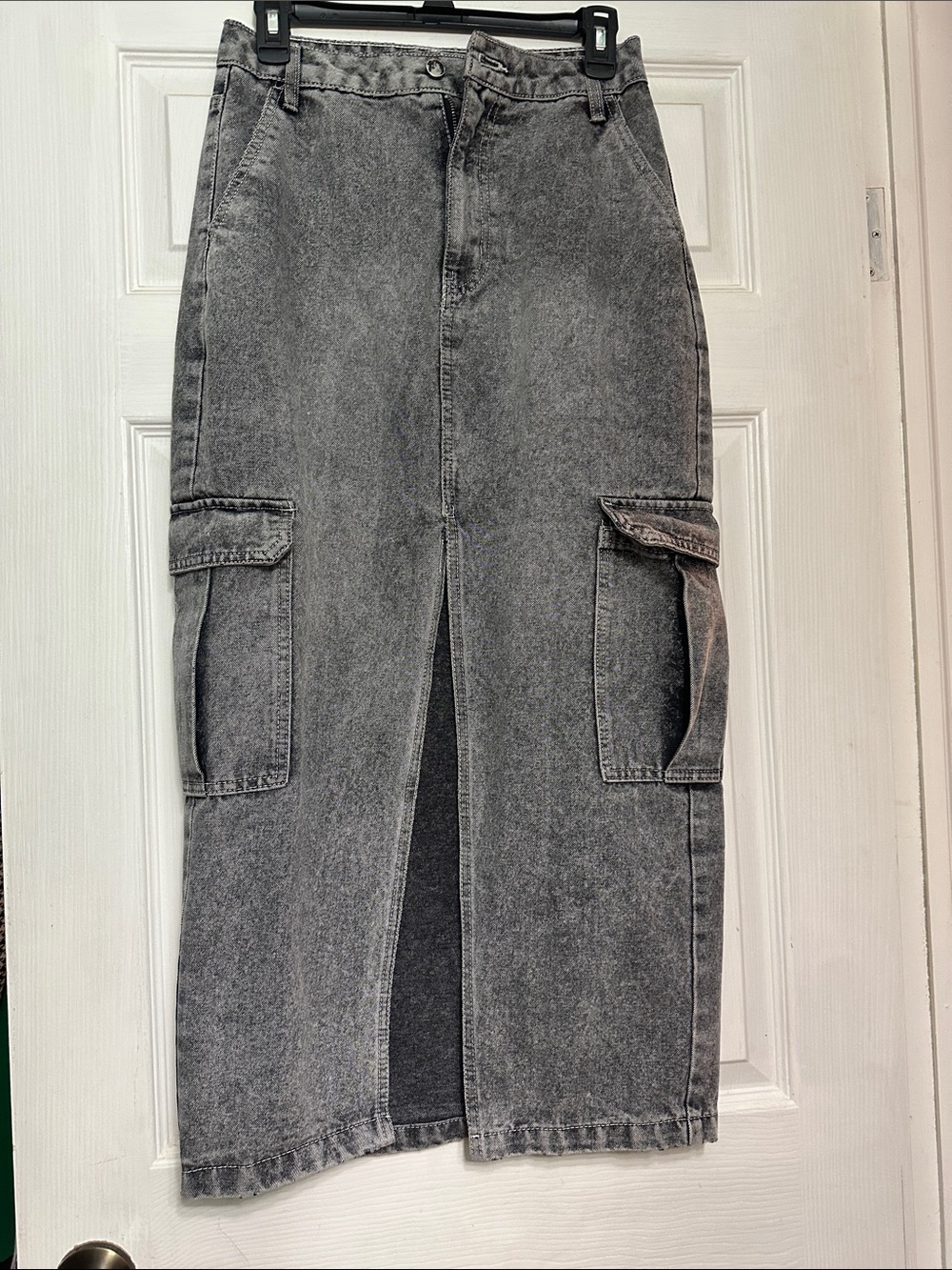 5/ love fire Gray Denim Skirt  with Front Slit jeans
